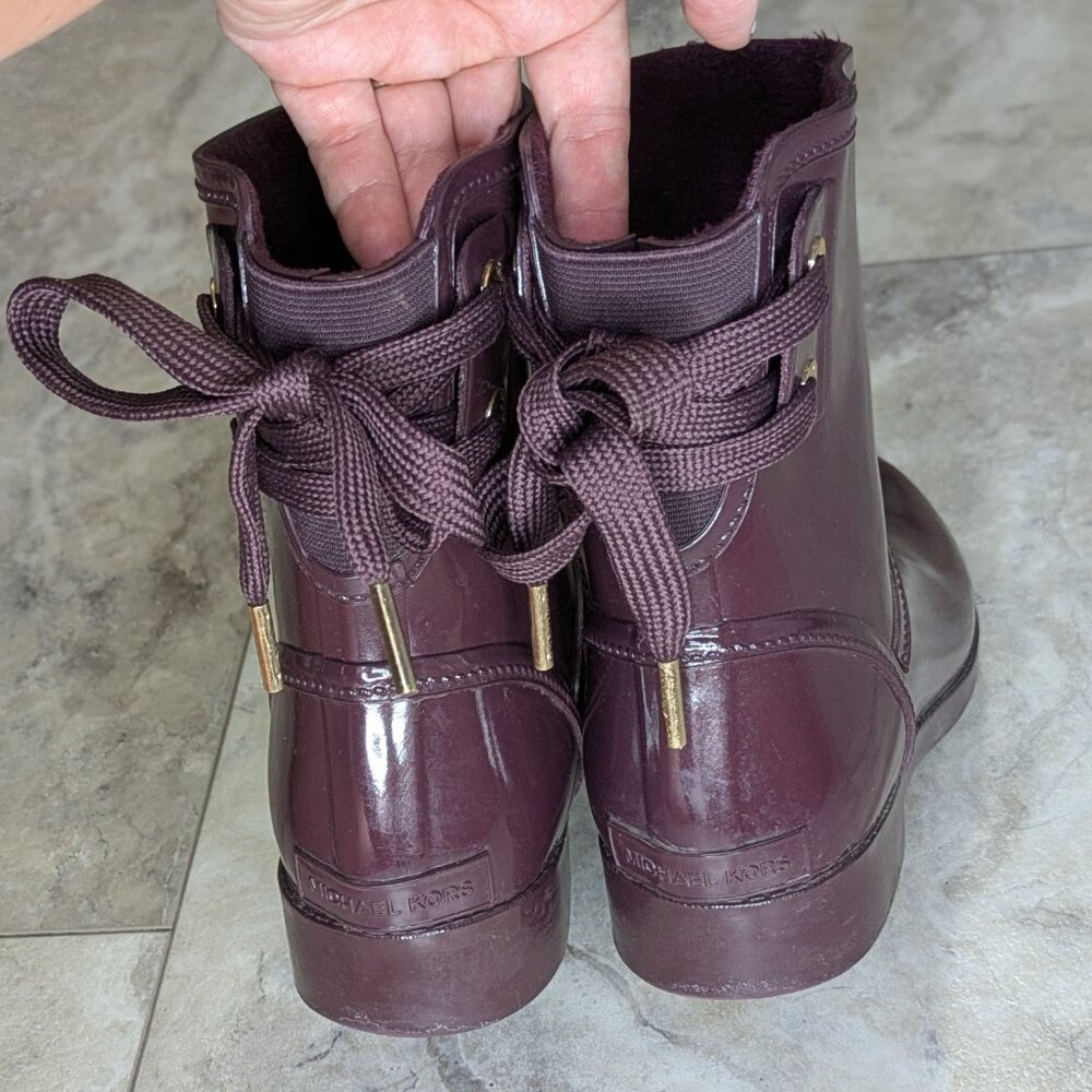 Michael Kors Rain Boots (women's 6) - Picture 5 of 9